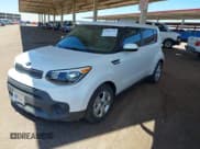 ✅ 2017 Kia Soul • VIN: KNDJN2A2XH7469178 • Лот: 42450774. Опубликован ранее на IAAI с пробегом 18 013 миль. Бесплатный доступ к архиву аукционных продаж из США и подробный отчёт об истории автомобиля на DreamBid. Изображение 17.