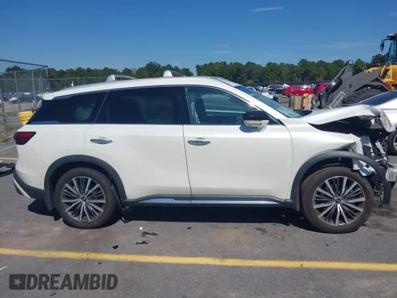 ✅ 2023 Infiniti QX60 Sensory • VIN: 5N1DL1GS6PC359024 • Лот: 43132358. Опубликован ранее на IAAI с пробегом 39 712 миль. Бесплатный доступ к архиву аукционных продаж из США и подробный отчёт об истории автомобиля на DreamBid. Изображение 14.
