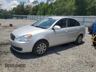 ✅ 2006 Hyundai Accent GLS • VIN: KMHCN46C46U060741 • Лот: 59560575. Опубликован ранее на Copart с пробегом 93 966 миль. Бесплатный доступ к архиву аукционных продаж из США и подробный отчёт об истории автомобиля на DreamBid. Изображение 1.