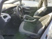 ✅ 2020 Chevrolet Bolt EV LT • VIN: 1G1FY6S01L4109303 • Lot: 68639094. Wystawiony na Copart z przebiegiem 31 969 mil. Bezpłatny archiwum sprzedaży aukcyjnych z USA i szczegółowy raport historii pojazdu na DreamBid. Zdjęcie 7.