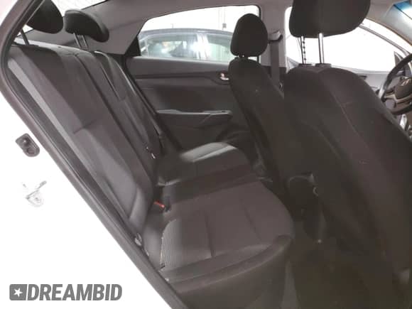 2019 Hyundai Accent SE z VIN 3KPC24A36KE060978, wystawiony jako Copart lot #67855784 z przebiegiem 61 609 mil mil oraz Czysty tytuł • Clean title. Historia ofert i sprzedaży dostępna na DreamBid. Obrazek 10.