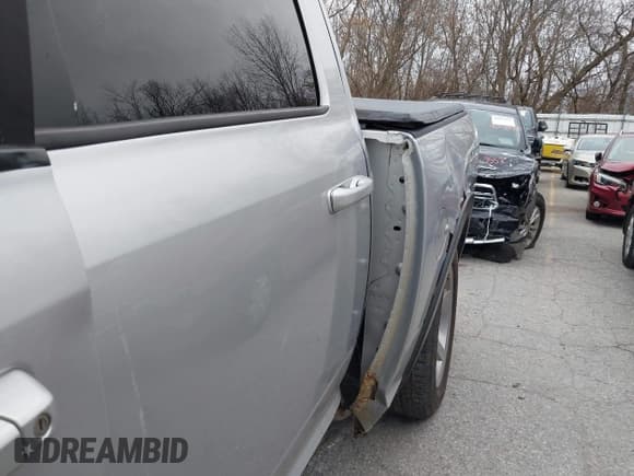 ✅ 2010 Dodge 1500 SLT • VIN: 1D7RV1CT7AS167701 • Lot: 40809595. Wystawiony na IAAI z przebiegiem Nie podano. Bezpłatny archiwum sprzedaży aukcyjnych z USA i szczegółowy raport historii pojazdu na DreamBid. Zdjęcie 17.