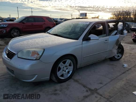 ✅ 2006 Chevrolet Malibu 2LT • VIN: 1G1ZT51876F210822 • Lot: 64548714. Wystawiony na Copart z przebiegiem Nie podano mil. Skorzystaj z bezpłatnego archiwum sprzedaży aukcyjnych z USA i zobacz szczegółowy raport historii pojazdu na DreamBid. Zdjęcie 1.