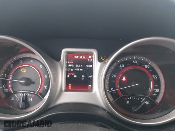 ✅ 2014 Dodge Journey SE • VIN: 3C4PDCAB7ET166272 • Lot: 43810244. Listed on IAAI with 305,153 mi. Free auction sales archive from the USA and detailed vehicle history report at DreamBid. Image 7.