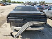 ✅ 2017 Dodge Challenger T/A 392 • VIN: 2C3CDZFJ6HH639288 • Lot: 71662174. Wystawiony na Copart z przebiegiem 45 515 mil. Bezpłatny archiwum sprzedaży aukcyjnych z USA i szczegółowy raport historii pojazdu na DreamBid. Zdjęcie 6.