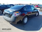 ✅ 2010 Nissan Altima S • VIN: 1N4AL2AP9AN421793 • Лот: 43341340. Опубликован ранее на IAAI с пробегом Не указан. Бесплатный доступ к архиву аукционных продаж из США и подробный отчёт об истории автомобиля на DreamBid. Изображение 4.