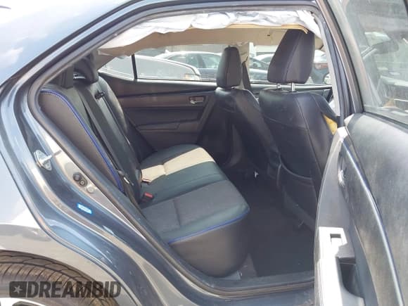 ✅ 2018 Toyota Corolla L • VIN: 2T1BURHE5JC015120 • Lot: 42132698. Listed on IAAI with 79,928 mi. Free auction sales archive from the USA and detailed vehicle history report at DreamBid. Image 8.