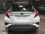 ✅ 2022 Toyota C-HR XLE • VIN: JTNKHMBX8N1136201 • Lot: 41632985. Wystawiony na IAAI z przebiegiem 16 278 mil. Bezpłatny archiwum sprzedaży aukcyjnych z USA i szczegółowy raport historii pojazdu na DreamBid. Zdjęcie 16.