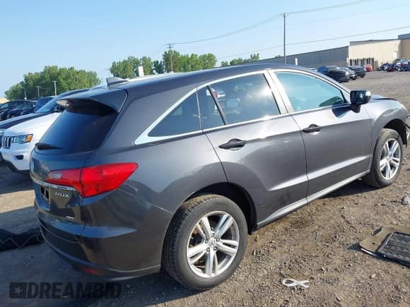 ✅ 2013 Acura RDX Technology • VIN: 5J8TB4H56DL009404 • Lot: 42925791. Wystawiony na IAAI z przebiegiem 234 570 mil. Bezpłatny archiwum sprzedaży aukcyjnych z USA i szczegółowy raport historii pojazdu na DreamBid. Zdjęcie 4.