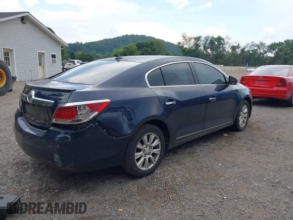 ✅ 2012 Buick LaCrosse Premium 1 • VIN: 1G4GD5ER0CF334792 • Lot: 42682321. Wystawiony na IAAI z przebiegiem 133 692 mil. Bezpłatny archiwum sprzedaży aukcyjnych z USA i szczegółowy raport historii pojazdu na DreamBid. Zdjęcie 4.
