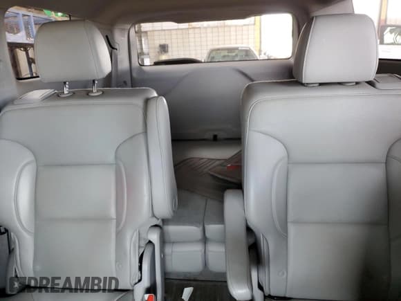 ✅ 2021 GMC Acadia SLT • VIN: 1GKKNMLS0MZ134768 • Lot: 58753575. Listed on Copart with 106,933 mi. Free auction sales archive from the USA and detailed vehicle history report at DreamBid. Image 10.