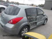 ✅ 2010 Nissan Versa S • VIN: 3N1BC1CP0AL444789 • Lot: 41869159. Listed on IAAI with 145,597 mi. Free auction sales archive from the USA and detailed vehicle history report at DreamBid. Image 4.