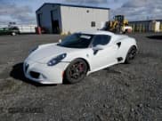 ✅ 2017 Alfa Romeo 4C • VIN: ZARBAAA48HM245037 • Лот: 86192425. Опубликован ранее на Copart с пробегом 73 614 миль. Бесплатный доступ к архиву аукционных продаж из США и подробный отчёт об истории автомобиля на DreamBid. Изображение 1.