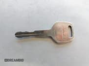 ✅ 2004 Subaru Baja Special Sports • VIN: 4S4BT62C047102210 • Лот: 41366031. Опубликован ранее на IAAI с пробегом 216 712 миль. Бесплатный доступ к архиву аукционных продаж из США и подробный отчёт об истории автомобиля на DreamBid. Изображение 11.