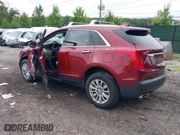 ✅ 2017 Cadillac XT5 FWD • VIN: 1GYKNARS6HZ298463 • Lot: 42692008. Wystawiony na IAAI z przebiegiem 95 253 mil. Bezpłatny archiwum sprzedaży aukcyjnych z USA i szczegółowy raport historii pojazdu na DreamBid. Zdjęcie 3.