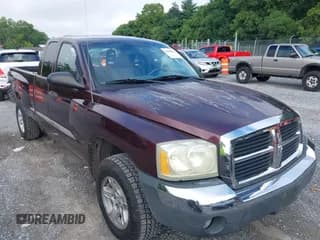 ✅ 2005 Dodge Dakota SLT • VIN: 1D7HW42N95S133844 • Лот: 42896659. Опубликован ранее на IAAI с пробегом 121 256 миль. Бесплатный доступ к архиву аукционных продаж из США и подробный отчёт об истории автомобиля на DreamBid. Изображение 1.