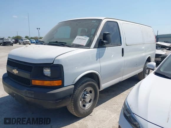 ✅ 2016 Chevrolet Express Cargo • VIN: 1GCWGAFF9G1161149 • Lot: 42892661. Listed on IAAI with 95,385 mi. Free auction sales archive from the USA and detailed vehicle history report at DreamBid. Image 17.