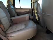 ✅ 2005 Ford Explorer Eddie Bauer • VIN: 1FMDU74W25UA15138 • Lot: 85761105. Listed on Copart with 339,284 mi. Free auction sales archive from the USA and detailed vehicle history report at DreamBid. Image 11.