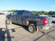 ✅ 2008 Chevrolet Silverado 2500HD 1LT • VIN: 1GCHK29K98E211015 • Lot: 42584905. Wystawiony na IAAI z przebiegiem 286 629 mil. Bezpłatny archiwum sprzedaży aukcyjnych z USA i szczegółowy raport historii pojazdu na DreamBid. Zdjęcie 3.