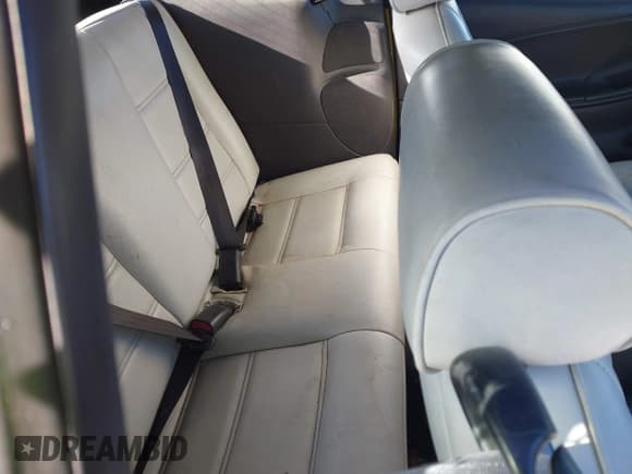 ✅ 2002 Ford Mustang Deluxe • VIN: 1FAFP44422F160431 • Лот: 41578255. Опубликован ранее на IAAI с пробегом 97 396 миль. Бесплатный доступ к архиву аукционных продаж из США и подробный отчёт об истории автомобиля на DreamBid. Изображение 8.