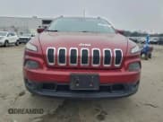 ✅ 2014 Jeep Cherokee Latitude • VIN: 1C4PJMCS0EW269944 • Lot: 93597895. Wystawiony na Copart z przebiegiem 125 467 mil. Bezpłatny archiwum sprzedaży aukcyjnych z USA i szczegółowy raport historii pojazdu na DreamBid. Zdjęcie 5.