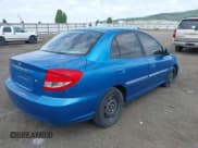 ✅ 2004 Kia Rio • VIN: KNADC125146329362 • Lot: 39559317. Wystawiony na IAAI z przebiegiem 206 380 mil. Bezpłatny archiwum sprzedaży aukcyjnych z USA i szczegółowy raport historii pojazdu na DreamBid. Zdjęcie 4.