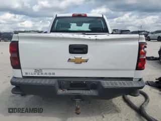 2018 Chevrolet Silverado 1500 Work Truck z VIN 3GCPCNEH1JG213117, wystawiony jako Copart lot #70422995 z przebiegiem 133 579 mil mil oraz Czysty tytuł • Clean title. Historia ofert i sprzedaży dostępna na DreamBid. Obrazek 6.