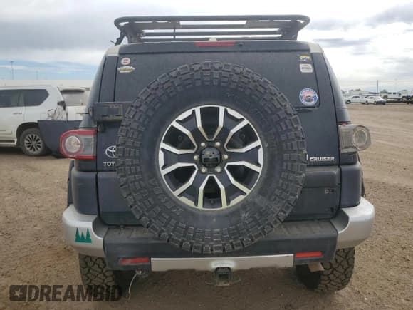 ✅ 2014 Toyota FJ Cruiser • VIN: JTEBU4BF7EK201682 • Лот: 71904795. Опубликован ранее на Copart с пробегом 81 868 миль. Бесплатный доступ к архиву аукционных продаж из США и подробный отчёт об истории автомобиля на DreamBid. Изображение 6.