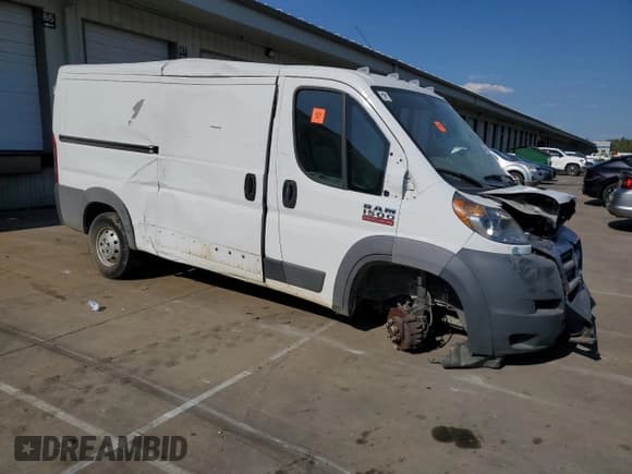 ✅ 2018 Ram ProMaster Cargo • VIN: 3C6TRVAGXJE103986 • Lot: 69441605. Listed on Copart with 190,615 mi. Free auction sales archive from the USA and detailed vehicle history report at DreamBid. Image 4.