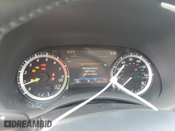 ✅ 2025 Toyota Highlander LE • VIN: 5TDKDRAH8SS555042 • Lot: 67587085. Listed on Copart with 970 mi. Free auction sales archive from the USA and detailed vehicle history report at DreamBid. Image 9.