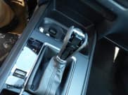 ✅ 2025 Mazda CX-30 S • VIN: 3MVDMBAM6SM763738 • Lot: 41327425. Wystawiony na IAAI z przebiegiem 120 mil. Bezpłatny archiwum sprzedaży aukcyjnych z USA i szczegółowy raport historii pojazdu na DreamBid. Zdjęcie 6.