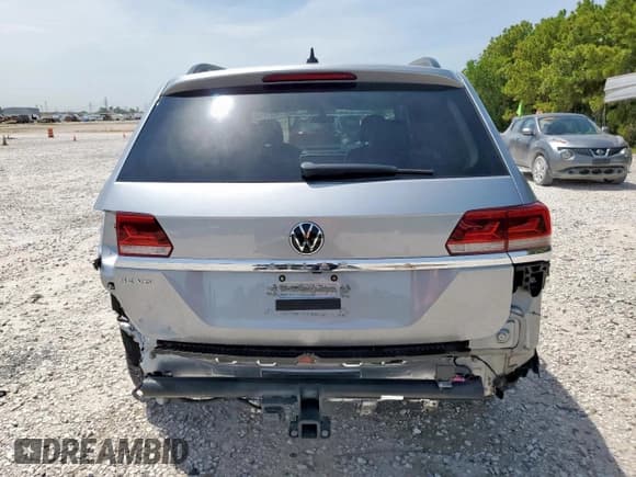 ✅ 2022 Volkswagen Atlas SE • VIN: 1V2JR2CA8NC544826 • Lot: 65275145. Wystawiony na Copart z przebiegiem 44 333 mil. Bezpłatny archiwum sprzedaży aukcyjnych z USA i szczegółowy raport historii pojazdu na DreamBid. Zdjęcie 6.