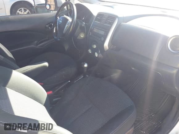 ✅ 2014 Nissan Note S • VIN: 3N1CE2CP6EL386178 • Lot: 43702413. Wystawiony na IAAI z przebiegiem 117 739 mil. Bezpłatny archiwum sprzedaży aukcyjnych z USA i szczegółowy raport historii pojazdu na DreamBid. Zdjęcie 5.