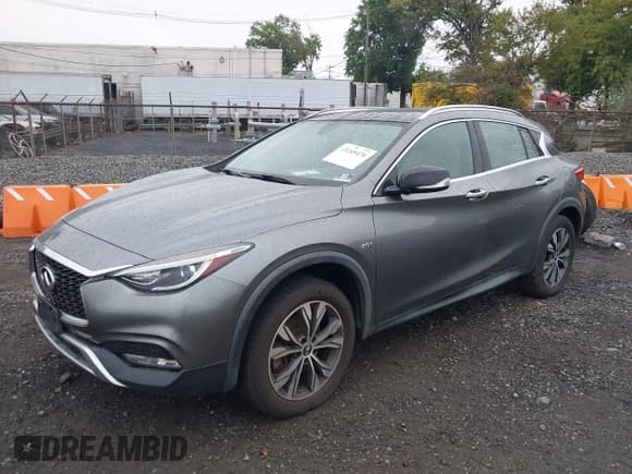 ✅ 2018 Infiniti QX30 Premium • VIN: SJKCH5CR4JA053760 • Lot: 43249476. Listed on IAAI with 62,535 mi. Free auction sales archive from the USA and detailed vehicle history report at DreamBid. Image 2.