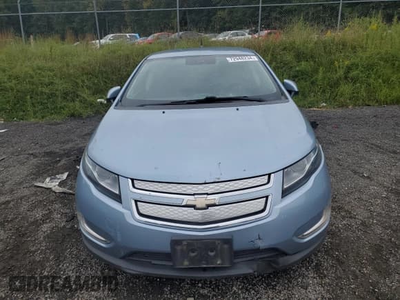 ✅ 2013 Chevrolet Volt • VIN: 1G1RA6E45DU122105 • Lot: 72948234. Wystawiony na Copart z przebiegiem 56 628 mil. Bezpłatny archiwum sprzedaży aukcyjnych z USA i szczegółowy raport historii pojazdu na DreamBid. Zdjęcie 5.