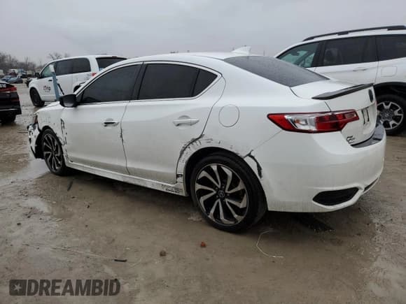 ✅ 2018 Acura ILX Special Edition • VIN: 19UDE2F44JA004445 • Lot: 47698335. Listed on Copart with 106,612 mi. Free auction sales archive from the USA and detailed vehicle history report at DreamBid. Image 2.