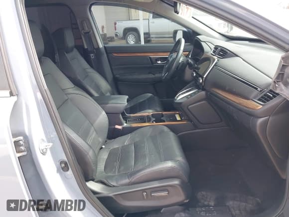 ✅ 2020 Honda CR-V Touring • VIN: 7FART6H99LE012081 • Lot: 42350064. Listed on IAAI with 46,570 mi. Free auction sales archive from the USA and detailed vehicle history report at DreamBid. Image 5.