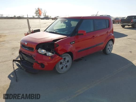 ✅ 2013 Kia Soul • VIN: KNDJT2A55D7571580 • Lot: 43604096. Wystawiony na IAAI z przebiegiem 115 855 mil. Bezpłatny archiwum sprzedaży aukcyjnych z USA i szczegółowy raport historii pojazdu na DreamBid. Zdjęcie 2.