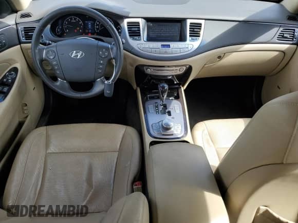 2011 Hyundai Genesis z VIN KMHGC4DEXBU121726, wystawiony jako Copart lot #78020774 z przebiegiem 129 620 mil mil oraz Nie do naprawy • Non repairable. Historia ofert i sprzedaży dostępna na DreamBid. Obrazek 8.