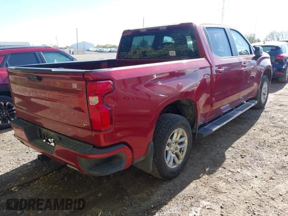 ✅ 2023 Chevrolet Silverado 1500 RST • VIN: 1GCUDEED2PZ319744 • Lot: 43429001. Wystawiony na IAAI z przebiegiem 30 049 mil. Bezpłatny archiwum sprzedaży aukcyjnych z USA i szczegółowy raport historii pojazdu na DreamBid. Zdjęcie 4.