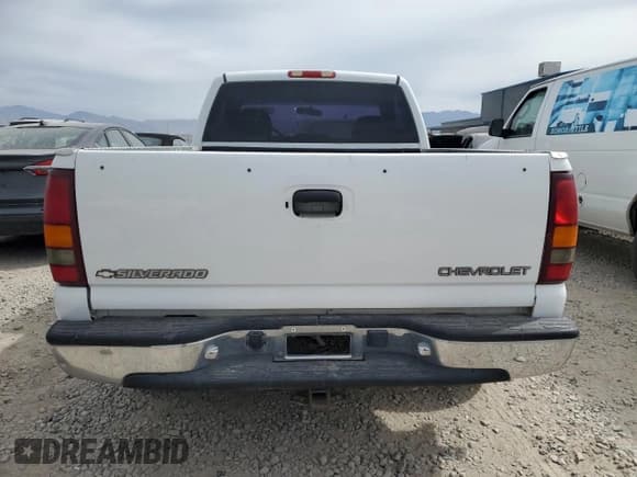 ✅ 2000 Chevrolet Silverado 1500 • VIN: 1GCEK14WXYZ217423 • Lot: 81529985. Listed on Copart with Not provided. Free auction sales archive from the USA and detailed vehicle history report at DreamBid. Image 6.
