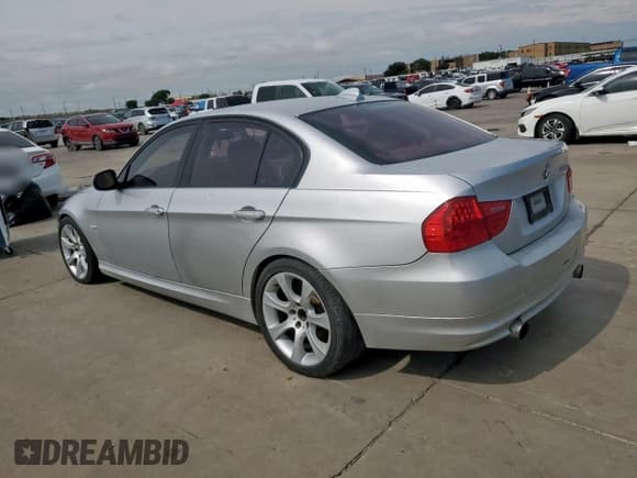 ✅ 2010 BMW 3 Series 335i • VIN: WBAPM7C54AA367284 • Лот: 67132095. Опубликован ранее на Copart с пробегом 187 346 миль. Бесплатный доступ к архиву аукционных продаж из США и подробный отчёт об истории автомобиля на DreamBid. Изображение 2.