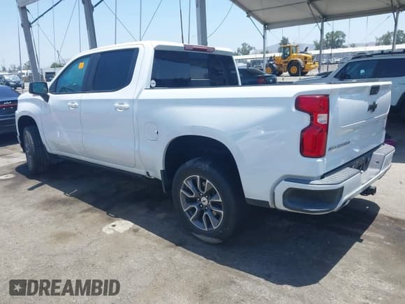 ✅ 2021 Chevrolet Silverado 1500 RST • VIN: 3GCUYEED1MG358762 • Lot: 42544777. Wystawiony na IAAI z przebiegiem 27 782 mil. Bezpłatny archiwum sprzedaży aukcyjnych z USA i szczegółowy raport historii pojazdu na DreamBid. Zdjęcie 3.