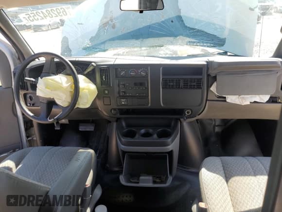 ✅ 2006 Chevrolet Express Cargo • VIN: 1GCGG25V361113552 • Lot: 69284255. Listed on Copart with 150,988 mi. Free auction sales archive from the USA and detailed vehicle history report at DreamBid. Image 10.