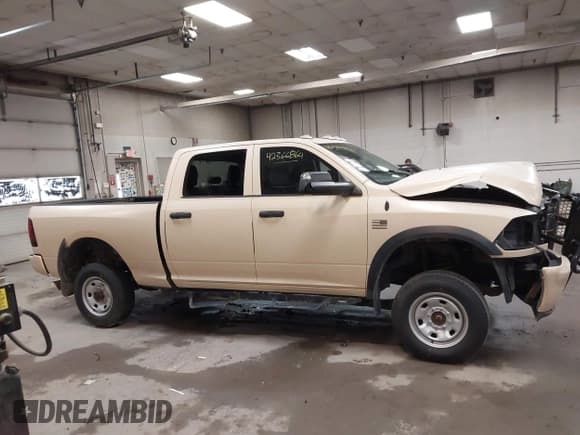 ✅ 2018 Ram 2500 Tradesman • VIN: 3C6UR5CJ0JG365615 • Лот: 42366864. Опубликован ранее на IAAI с пробегом 50 783 миль. Бесплатный доступ к архиву аукционных продаж из США и подробный отчёт об истории автомобиля на DreamBid. Изображение 14.