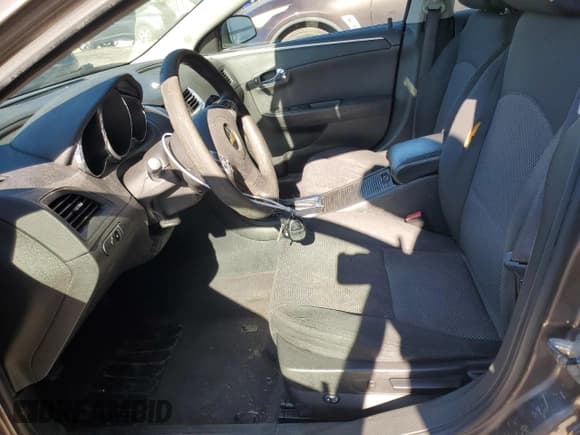 ✅ 2010 Chevrolet Malibu 1LT • VIN: 1G1ZC5E0XAF254746 • Lot: 82574594. Listed on Copart with 194,274 mi. Free auction sales archive from the USA and detailed vehicle history report at DreamBid. Image 7.