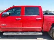 ✅ 2018 Chevrolet Silverado 1500 LTZ • VIN: 3GCPCSEC7JG341946 • Lot: 43351122. Wystawiony na IAAI z przebiegiem 65 011 mil. Bezpłatny archiwum sprzedaży aukcyjnych z USA i szczegółowy raport historii pojazdu na DreamBid. Zdjęcie 14.