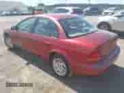 1998 Saturn SL z VIN 1G8ZK5277WZ156690, wystawiony jako IAAI lot #43106078 z przebiegiem 168 196 mil mil oraz . Historia ofert i sprzedaży dostępna na DreamBid. Obrazek 3.