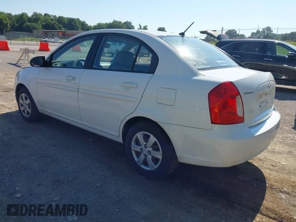 ✅ 2009 Hyundai Accent Auto GLS • VIN: KMHCN46C19U367059 • Лот: 42648047. Опубликован ранее на IAAI с пробегом 160 975 миль. Бесплатный доступ к архиву аукционных продаж из США и подробный отчёт об истории автомобиля на DreamBid. Изображение 3.