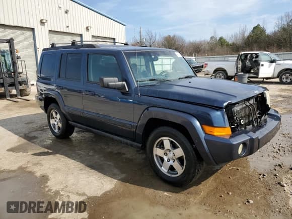 ✅ 2009 Jeep Commander Sport • VIN: 1J8HG48K19C538464 • Lot: 44506165. Wystawiony na Copart z przebiegiem 185 546 mil. Bezpłatny archiwum sprzedaży aukcyjnych z USA i szczegółowy raport historii pojazdu na DreamBid. Zdjęcie 4.